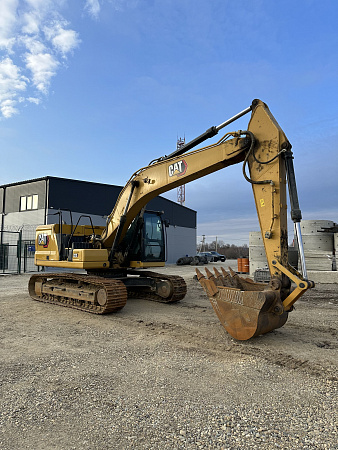 Cat 323