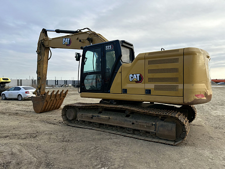 Cat 323